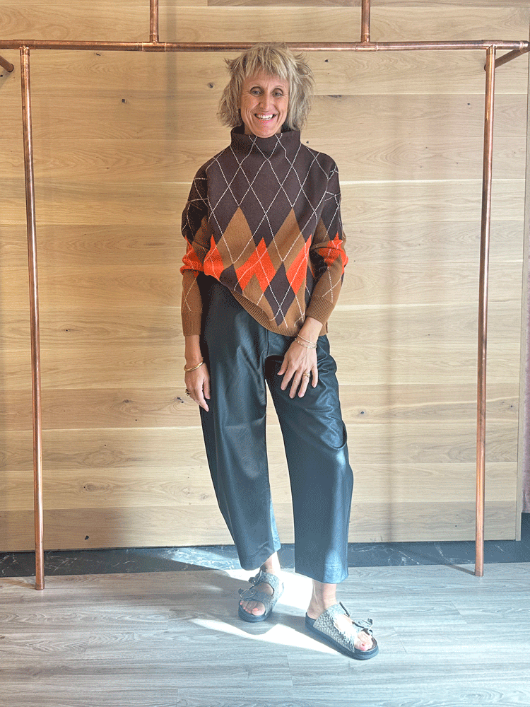 Floor High neck Sweater with Jacquard Print Spice