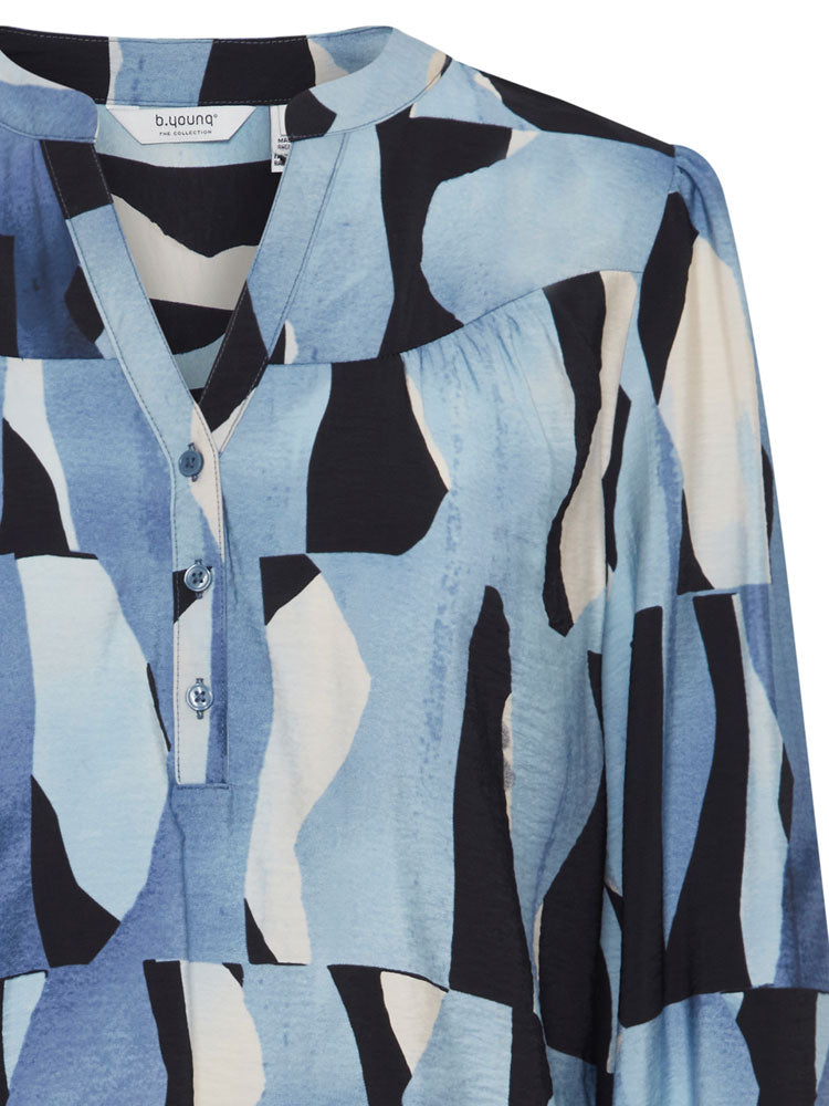 B Young ByIbine Blouse Dusty Blue Abstract