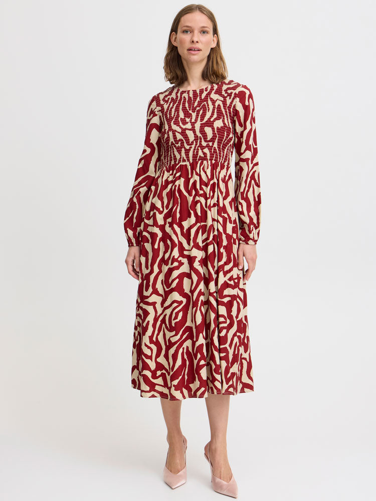 B Young ByJosa Smock Dress Pomegranate