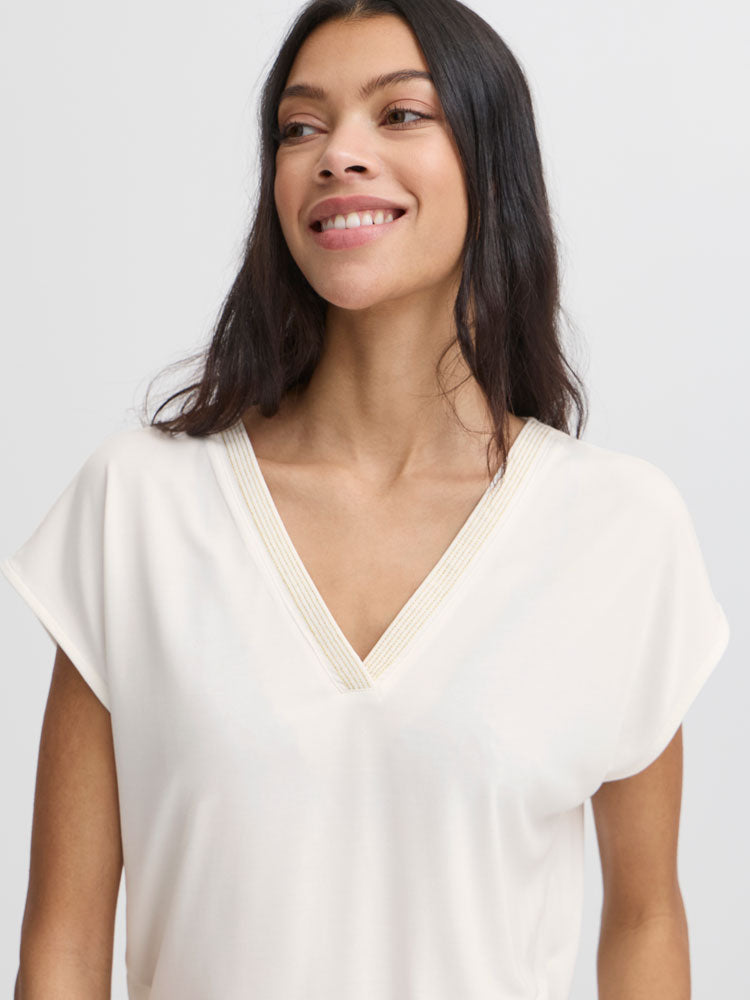 B Young ByPerl T-shirt with Neck Detail Marshmallow