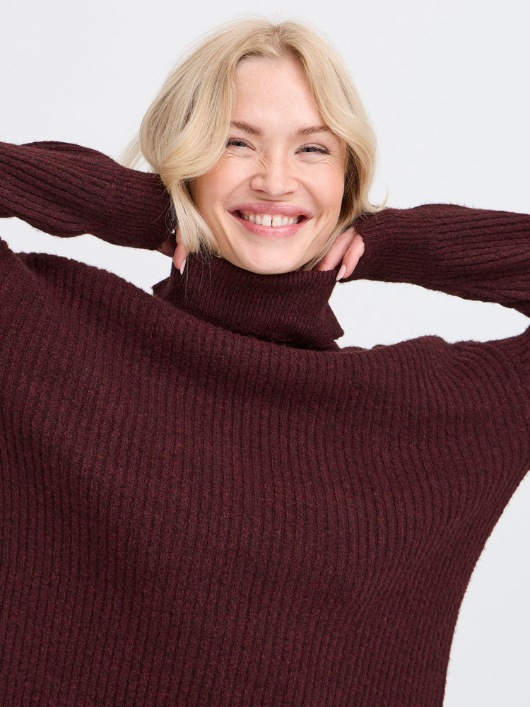 B Young ByOnema Rollneck Port