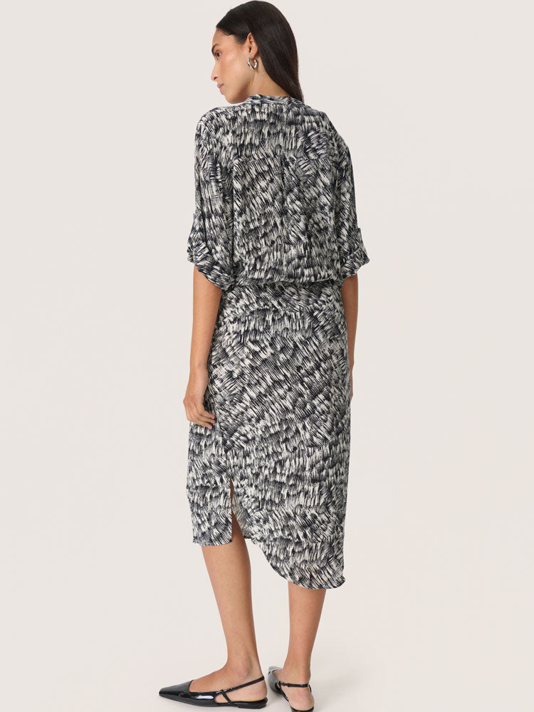 Soaked in Luxury SLZaya Dress Black Stroke Print