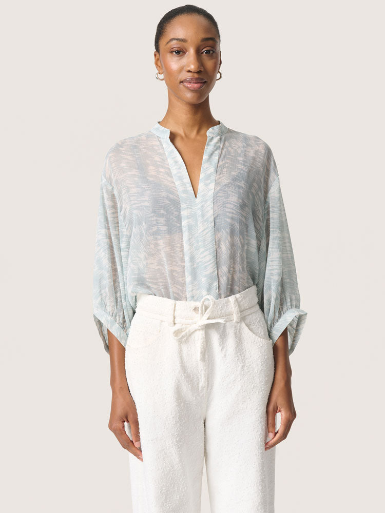 Soaked in Luxury SLMarta Amily Blouse Silver Blue Stroke