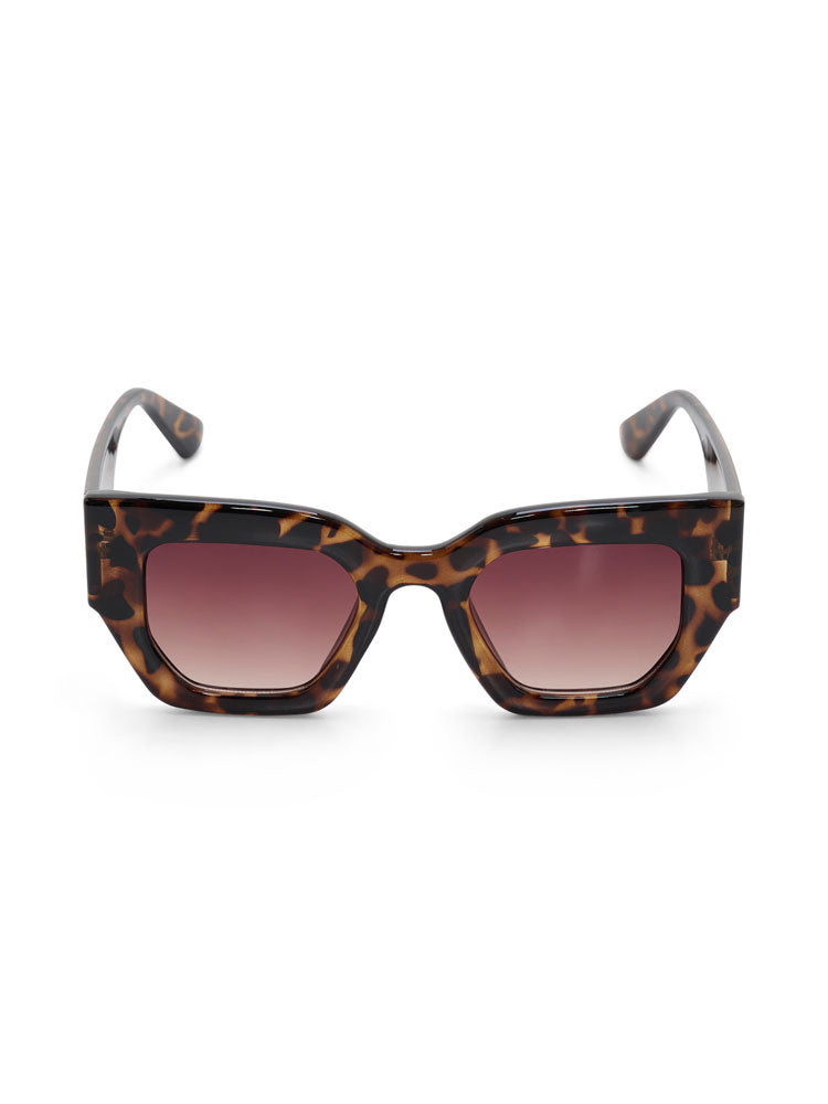 Soaked in Luxury SLChase Sunglasses Dark Brown