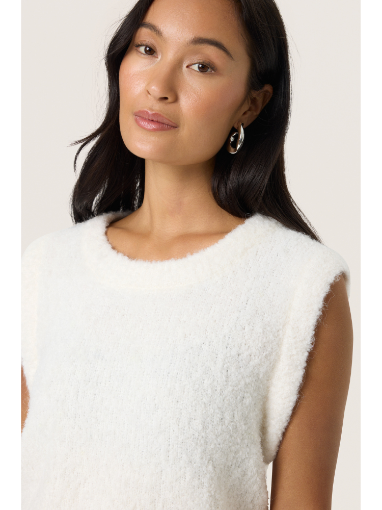 Soaked in Luxury ALAmaris Vest White
