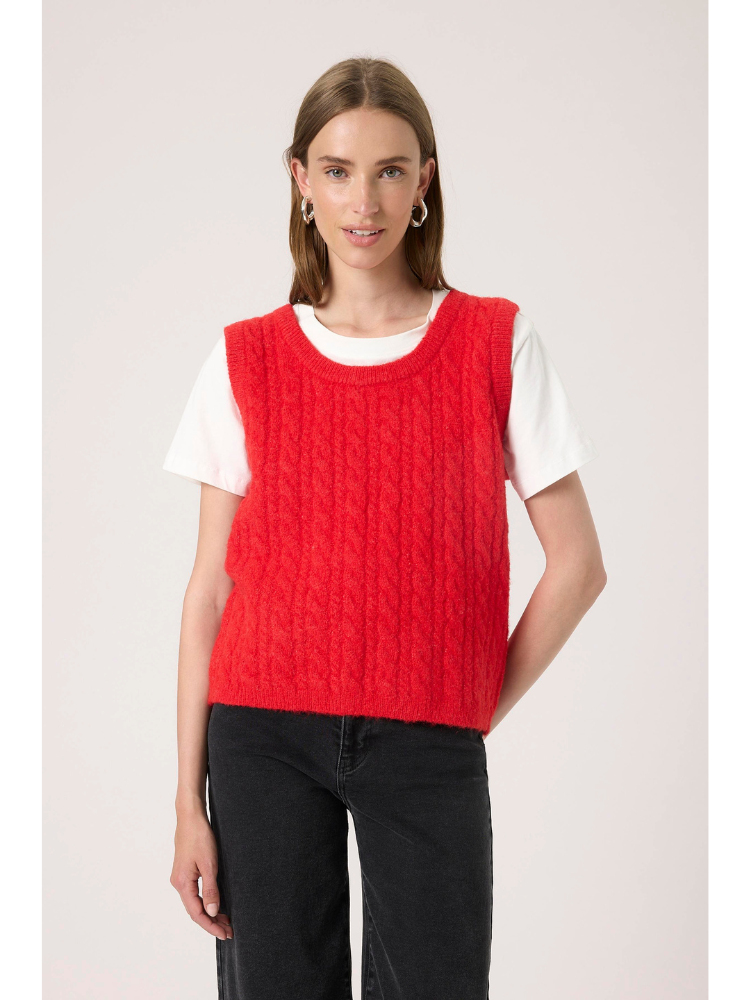 Soaked in Luxury SLVespera Vest Red