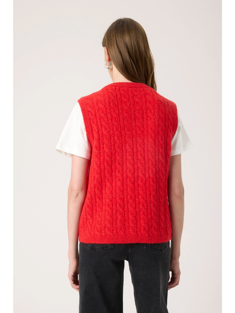 Soaked in Luxury SLVespera Vest Red