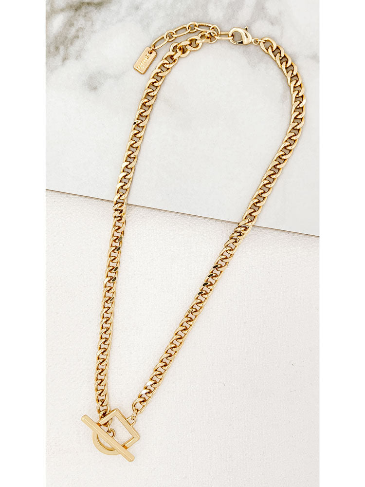Envy Short Gold Curb Chain Necklace with T-Bar