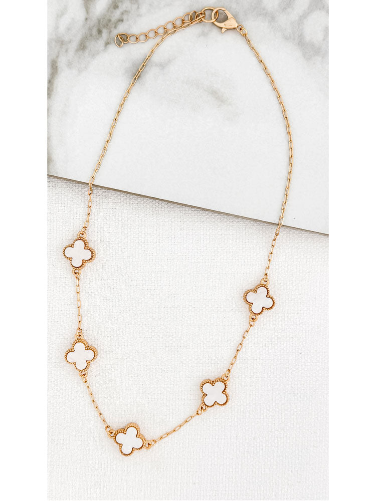 Envy Short Gold Necklace with White Clovers