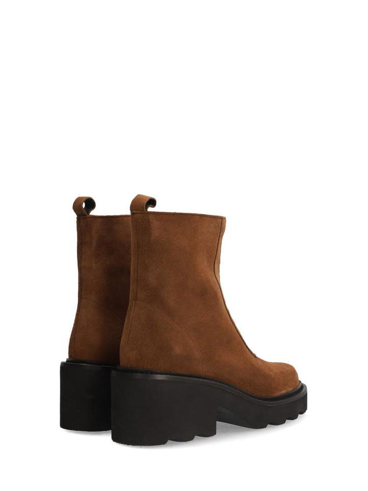 Alpe Chunky Sole Brown Boots