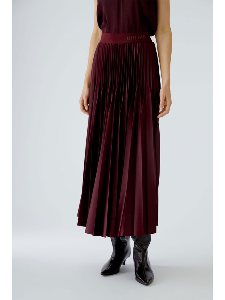 Oui Pleated Skirt Bramble Berry