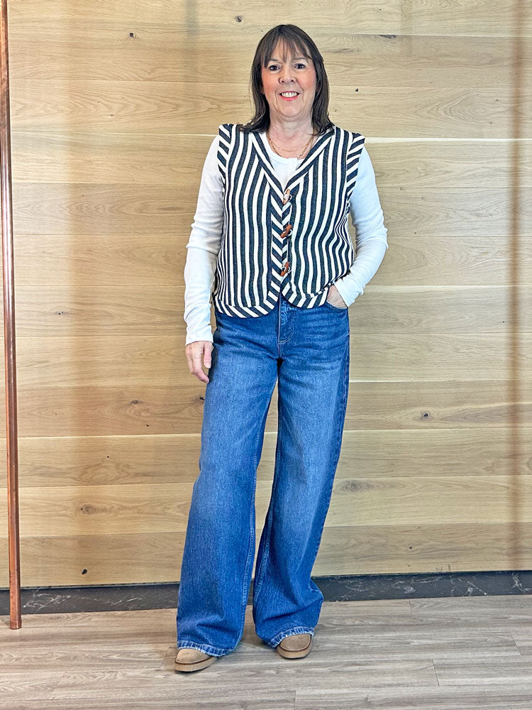 Atelier Rêve Irelise Waistcoat Sky Captain