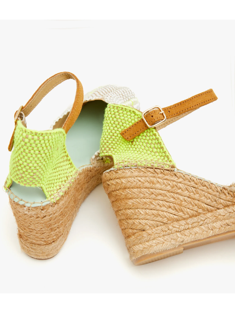 Star Love Carinae Closed Toe Espadrille Wedges Yellow
