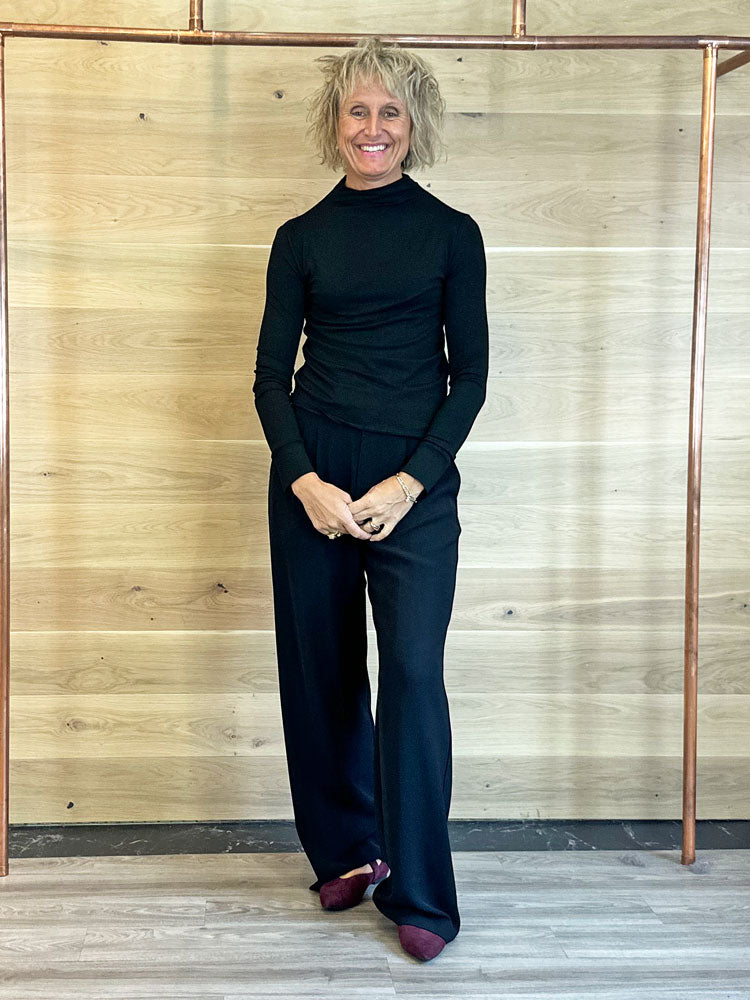 Emme Marella Food Roll Neck Black