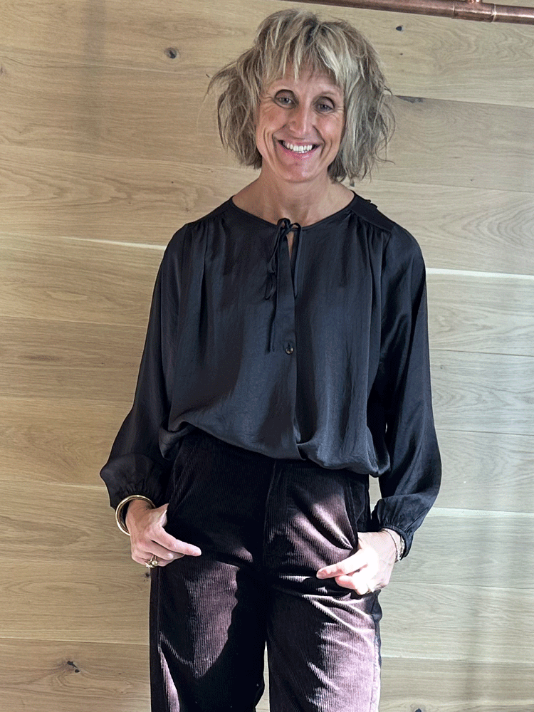 Summum Silky Top with Bow Dark Chocolate