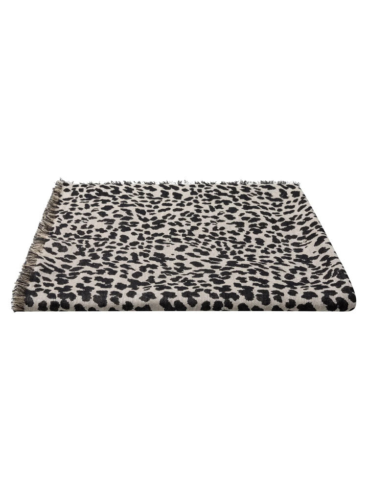 Marc Aurel Jacquard Scarf Leopard Print