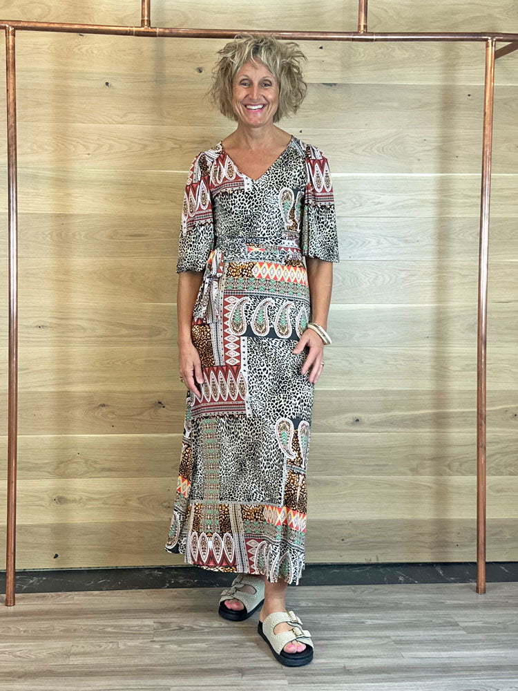 Onjenu Grace Maxi Dress Brown Macgraw