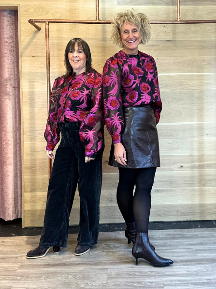 Pom Blouse Splashing Fireworks Organza