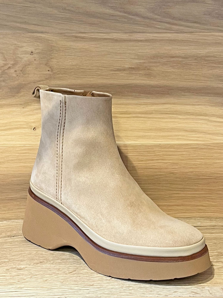 Pons Quintana Velour Boots Camel