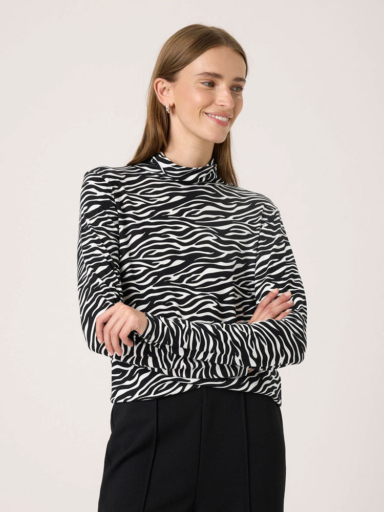 Soaked in Luxury SLHanadi Printed Roll Neck Black