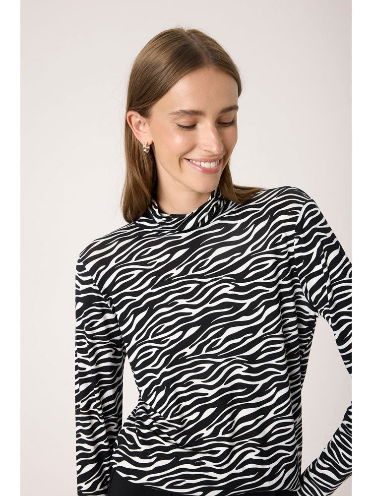 Soaked in Luxury SLHanadi Printed Roll Neck Black