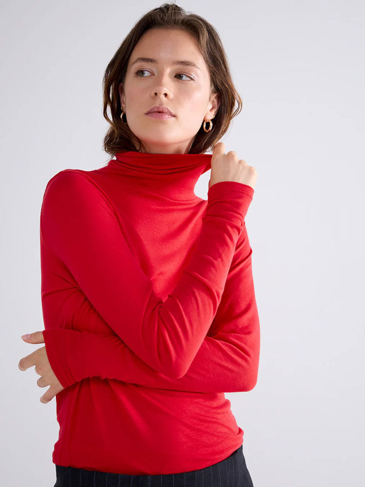 Summum Turtle Neck Top True Red