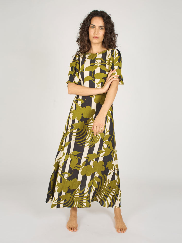 the halting traffic dress The Halting Traffic Dress by Favorite Daughter