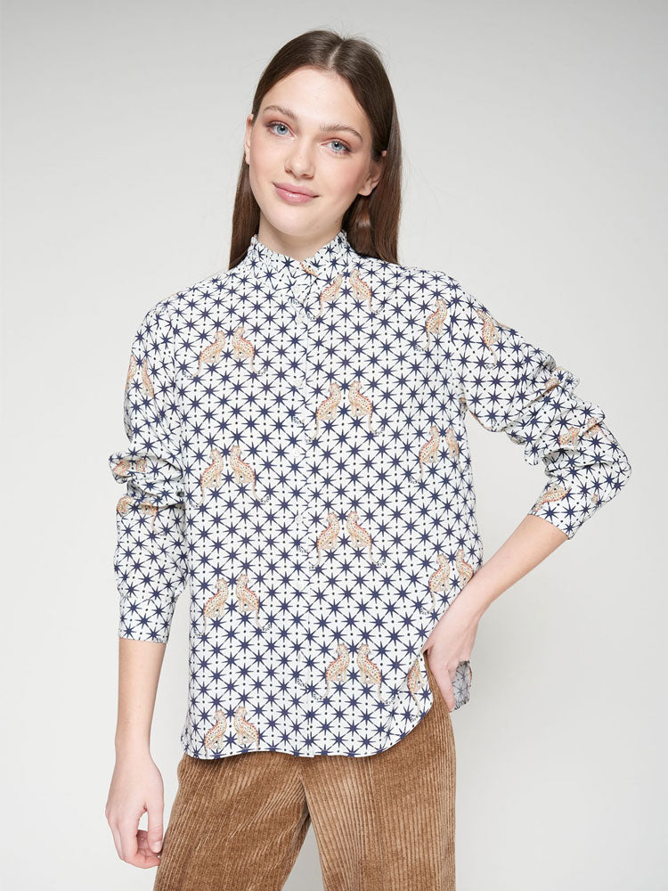 Vilagallo White Shirt with Leopard &amp; Star Print