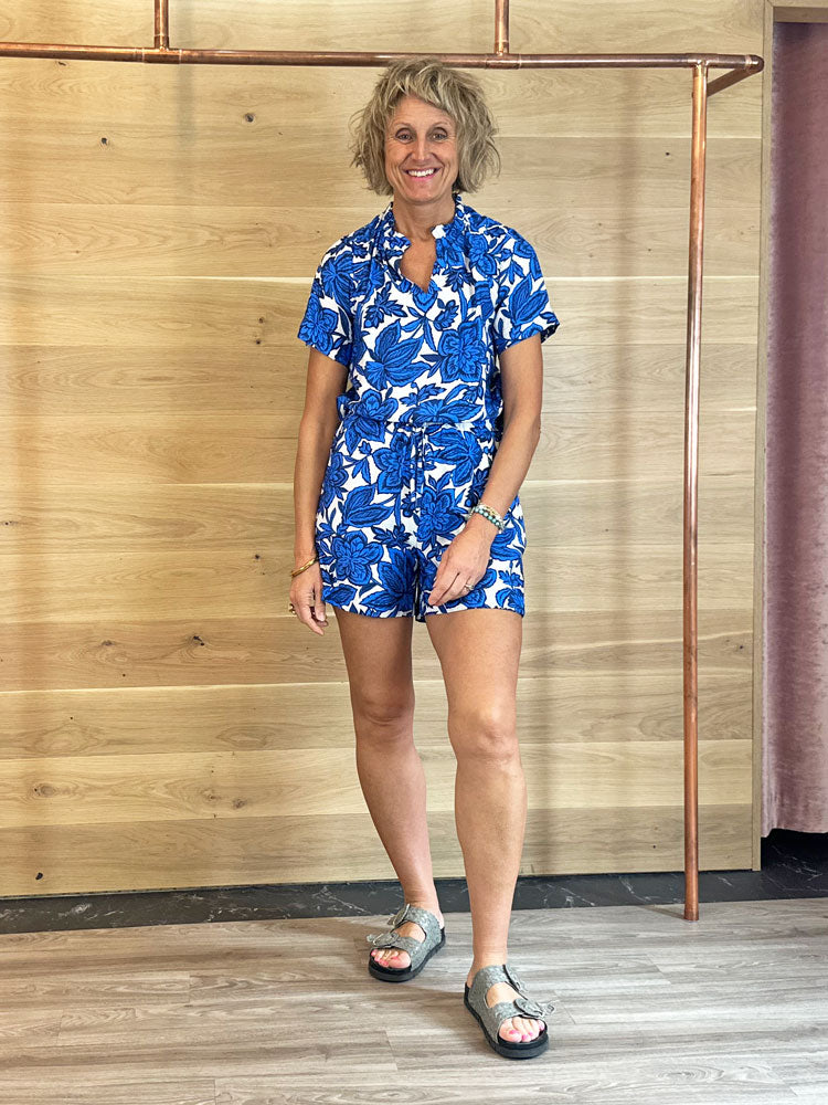 B Young ByIkaia Shorts Blue