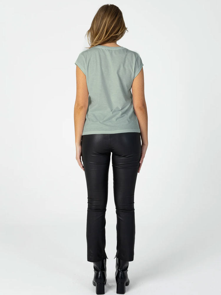 CC Heart V-Neck T-Shirt Minty Green