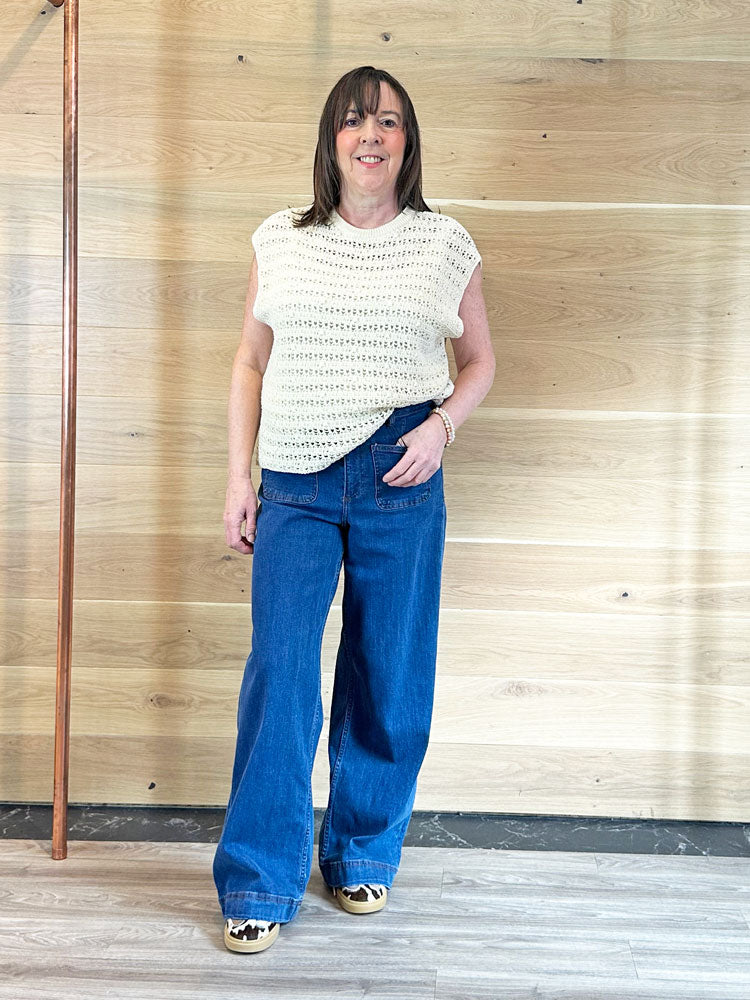 Floor Sleeveless Knitted Sweater Cream