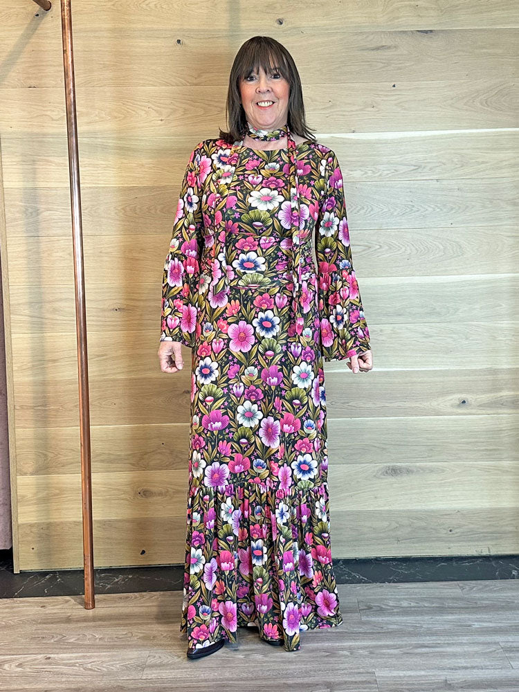 Onjenu Yana Maxi Dress Vintage Pink Flower