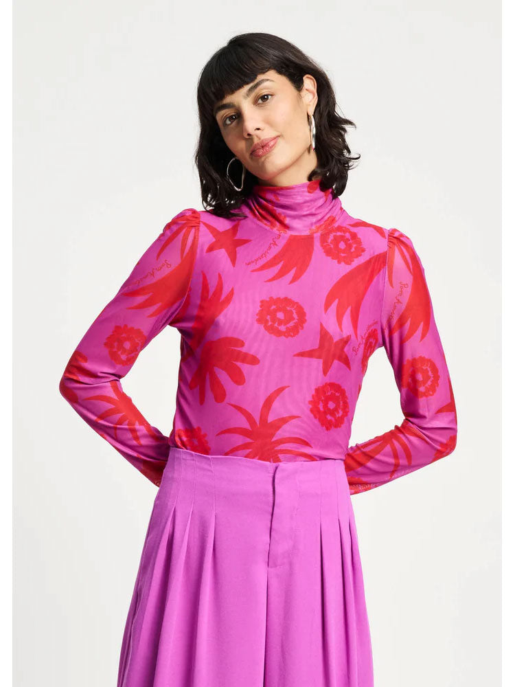 Pom Turtleneck Splashing Fireworks