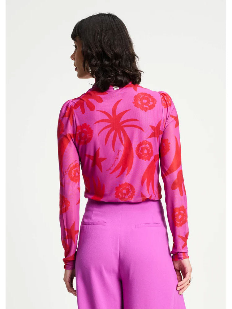 Pom Turtleneck Splashing Fireworks