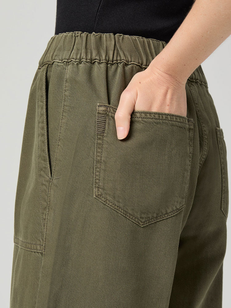 Paige Rumi Pant Vintage Dark Chartreuse