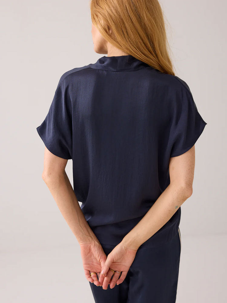 Summum Short Sleeve Silky Touch Top Midnight Blue
