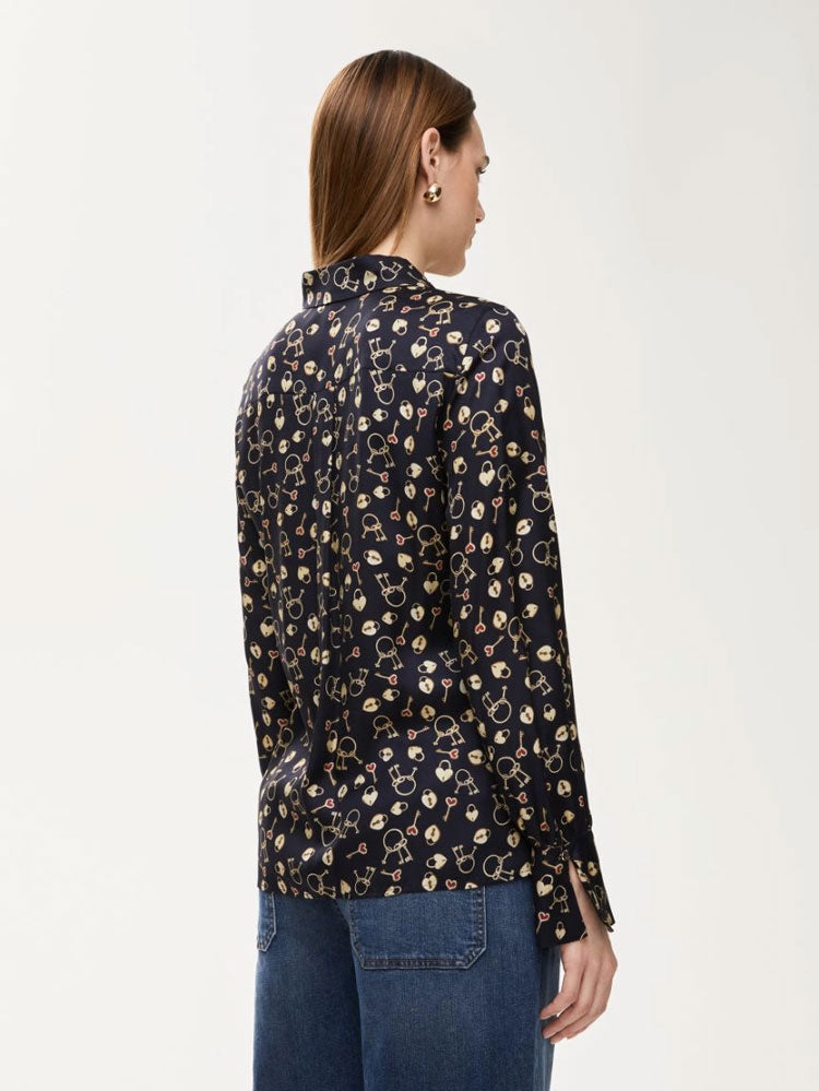 zzw25 Teresa Shirt Navy Padlock